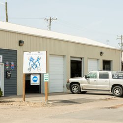 Buck & Doe Auto - Buck & Doe Auto - Greeley, Colorado - Batteries, Brakes, Suspension, Transmissions, and more.