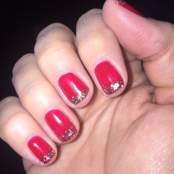 Modern Chic Nail Bar - A little sparkle for the holidays. - Nail Salons Near Me - Thousand Oaks, California