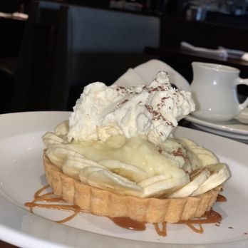 Esquire Grill - Banana cream pie - American Near Me - Sacramento, California