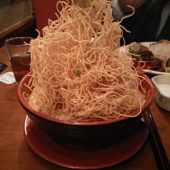 金蒂餐廳 - Deep fried noodles in Tom Yum soup - Asian Fusion Near Me - Hong Kong, HK 金蒂餐廳 - Deep fried noodles in Tom Yum soup - Asian Fusion Near Me - Hong Kong, HK