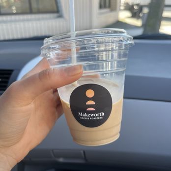 Makeworth Coffee Roasters - Iced Latte - Coffee & Tea Near Me - Bellingham, Washington Makeworth Coffee Roasters - Iced Latte - Coffee & Tea Near Me - Bellingham, Washington