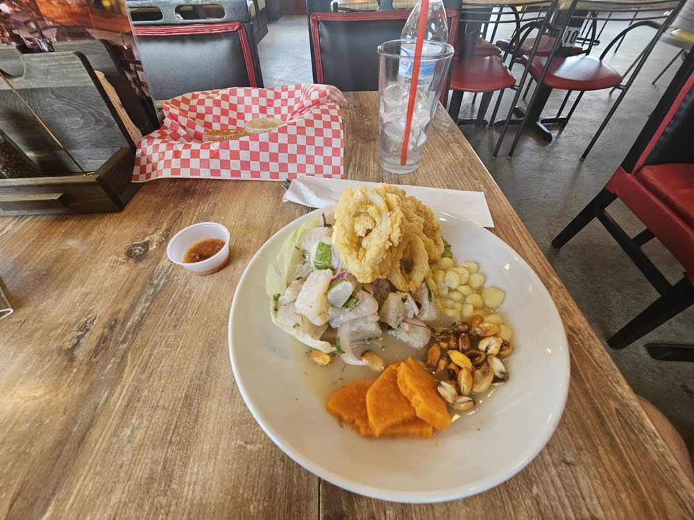 Mi Pueblo restaurant