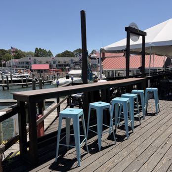 Foxy's Harbor Grille - Seafood Near Me - St Michaels, Maryland