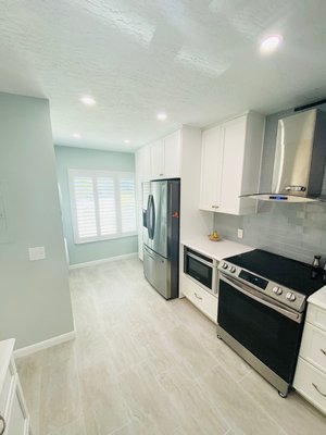 The Kitchen & Bath Factory, 5518 W Linebaugh Ave, Tampa, FL ...