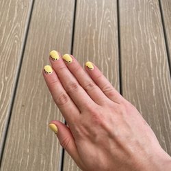 Happy Nails and Tanning