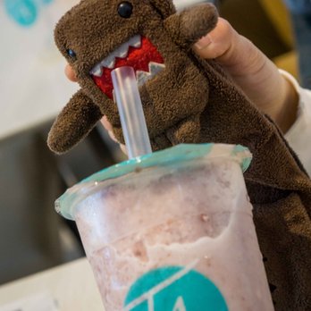 T4 - domo is enjoying this drink. - Bubble Tea Near Me - Sacramento, California T4 - domo is enjoying this drink. - Bubble Tea Near Me - Sacramento, California