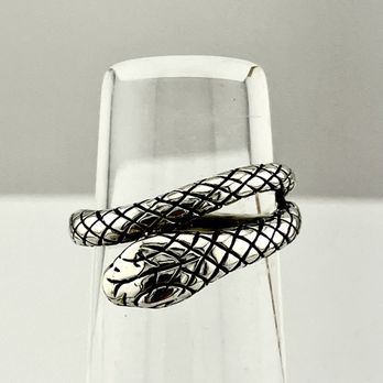 Ibon Antiques - Sterling silver rings at Ibon Antiques www.ibonantiques.ca - Antiques Near Me - Edmonton, Alberta