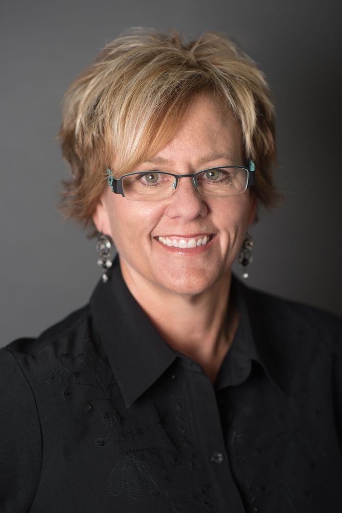 BILLIE KOUWENHOVEN PREMIER GROUP AT REAL ESTATE HUB BILLINGS 27