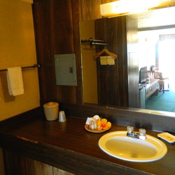 Prospector Motor Lodge - Standard Double Queen - Hotels Near Me - Blanding, Utah