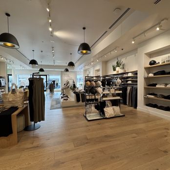 Vuori - Sports Wear Near Me - Pasadena, California