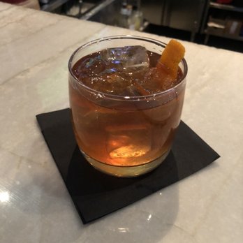 Gemini - Gemini's old fashioned - New American Near Me - Chicago, Illinois