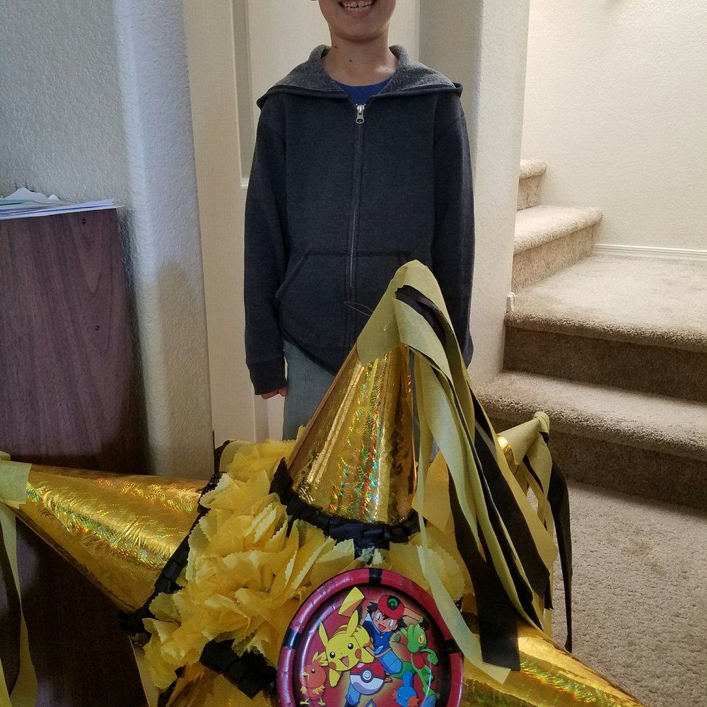 Pokemon pinata Pokemon pinata