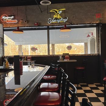Mack's Original Pizza Pub - Bar - Pizza Near Me - Seekonk, Massachusetts Mack's Original Pizza Pub - Bar - Pizza Near Me - Seekonk, Massachusetts