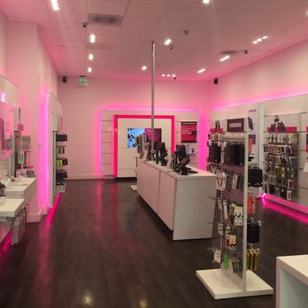 T-Mobile - Beautiful and clean store. - Mobile Phones Near Me - Irvine, California T-Mobile - Beautiful and clean store. - Mobile Phones Near Me - Irvine, California