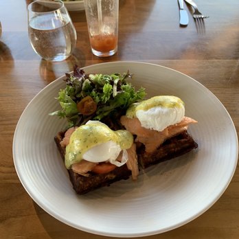 Level 5 Rooftop Restaurant - Benedict with smoked salmon and savoury liege waffle. - Cocktail Bars Near Me - Albuquerque, New Mexico