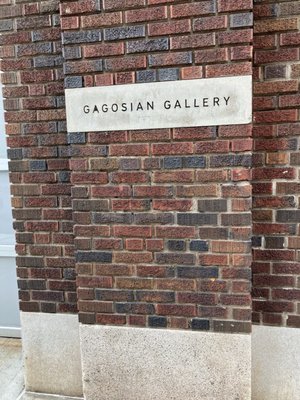 Gagosian by null