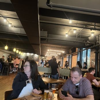 Off Color Brewing - Mousetrap - Breweries Near Me - Chicago, Illinois