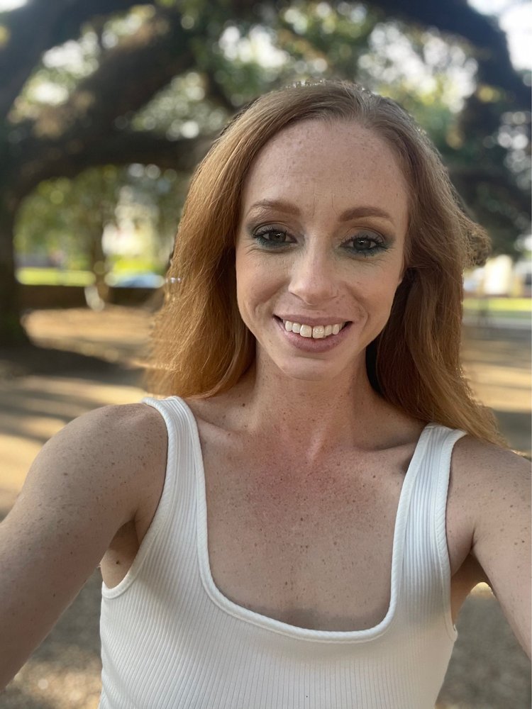 Petite Ginger - grief counselor in Abbeville, LA