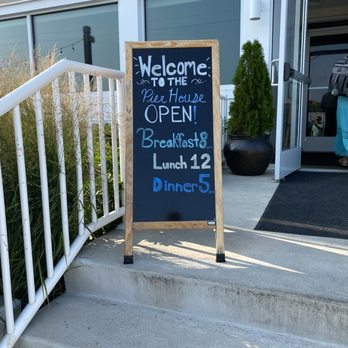 The Pier House - American Near Me - Cape May, New Jersey