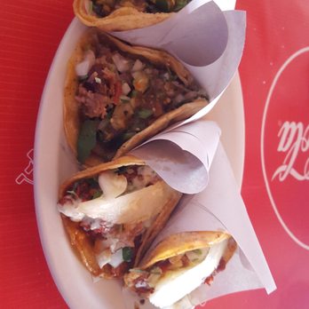 Taconazo - 2 Suadero and 2 Adobada - Mexican Near Me - Madero, BCN Taconazo - 2 Suadero and 2 Adobada - Mexican Near Me - Madero, BCN