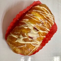 Balcazar Bakery - Strawberry cheese danish