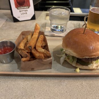 Barrel & Bushel - Grass Fed Pub Burger and fries - Bars Near Me - Tysons Corner, Virginia