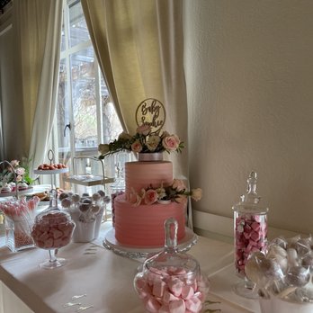 Busy Bees Cupcakery - Bakeries Near Me Busy Bees Cupcakery - Bakeries Near Me