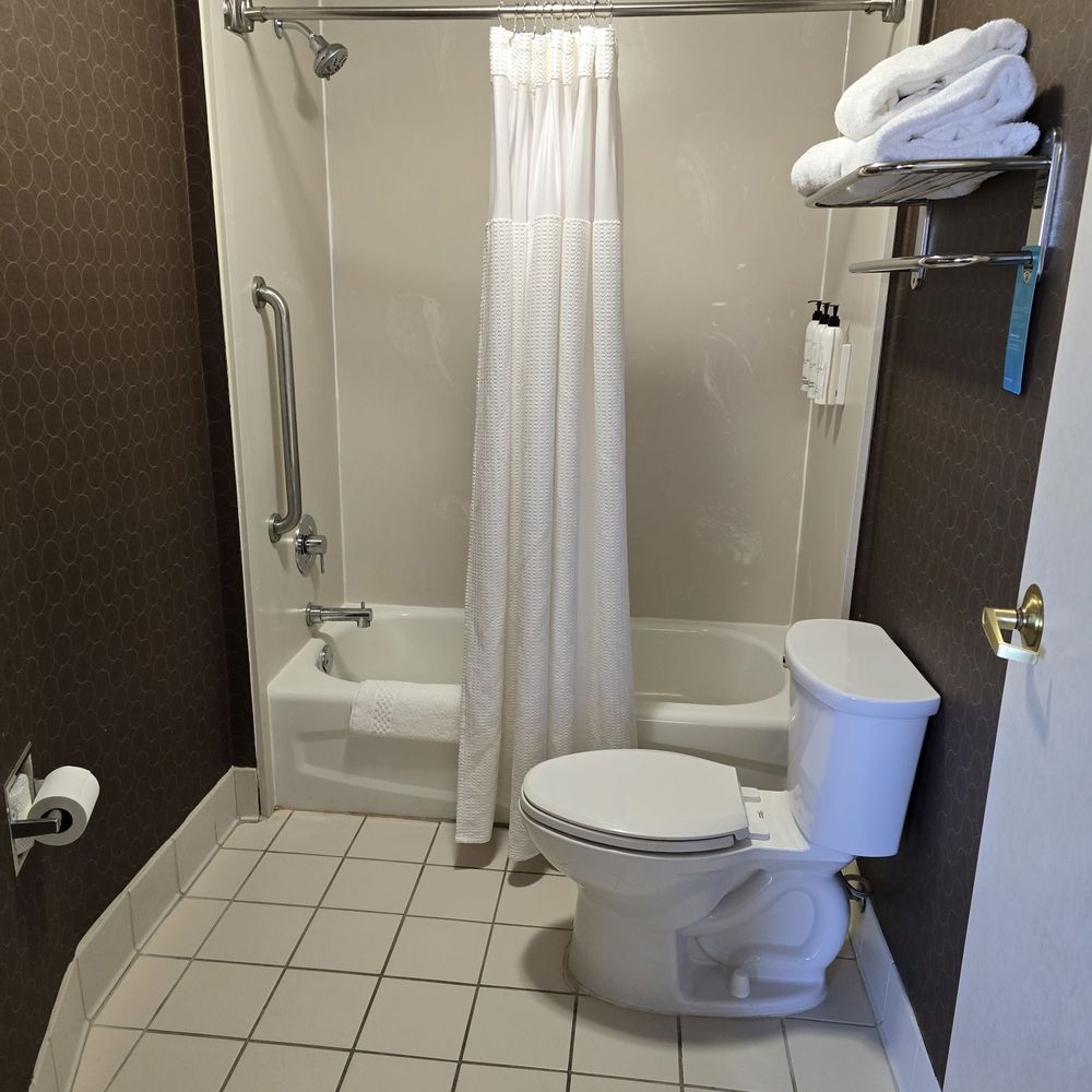 Springhill Suites by Marriott Sanford - Bathroom - Hotels Near Me - Sanford, Florida