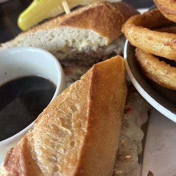Turtle Jack's - French Dip - American Near Me - Niagara Falls, Ontario