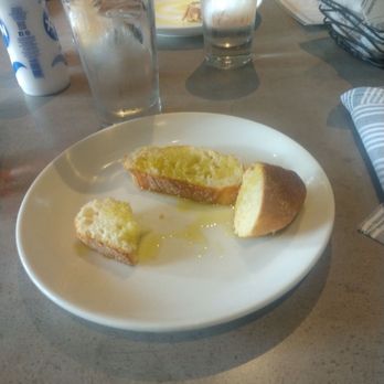Plateia Mediterranean Kitchen Bar - Bread - Bars Near Me - Glenview, Illinois