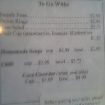 White Cloud Diner - Ummm.. it's $3.00 for 4 fried (frozen) onion rings. I thought it was a mistake and inquired, waitress was embarrassed to say yes - Diners Near Me - Orange, Massachusetts