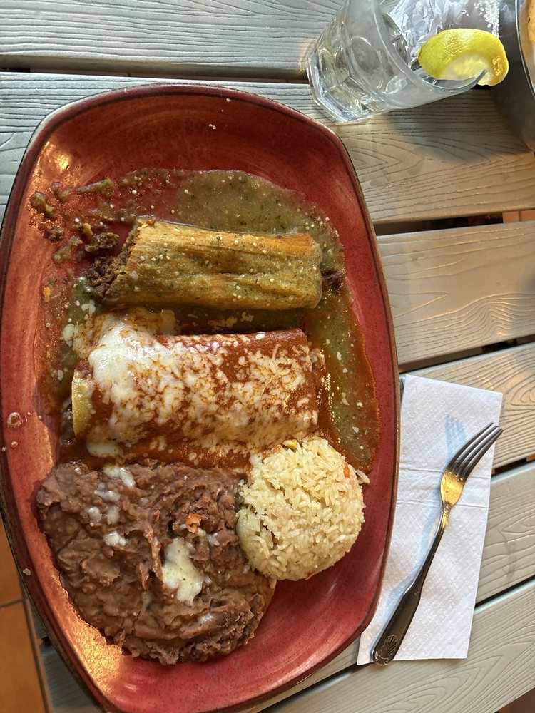 La Bamba Mexican Bar & Grill — Mexican restaurant in Loganville