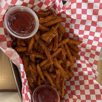 Vendetta's Pizza, Pasta & Grill - Sweet potato fries - Desserts Near Me - Gainesville, Georgia