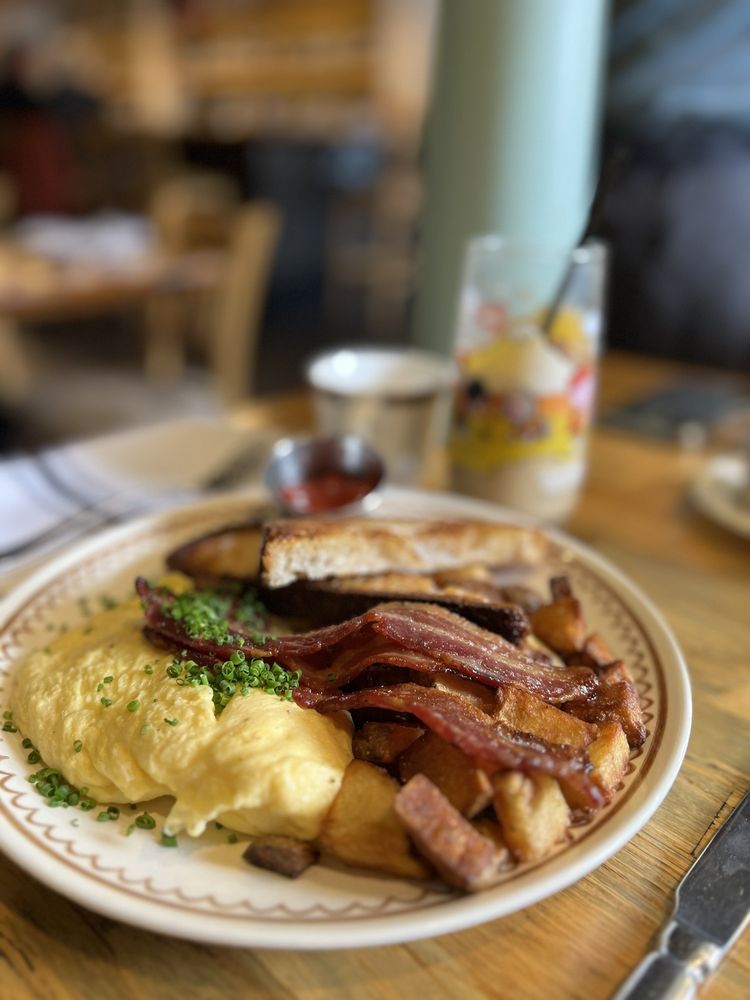 Food from Deadhorse Hill