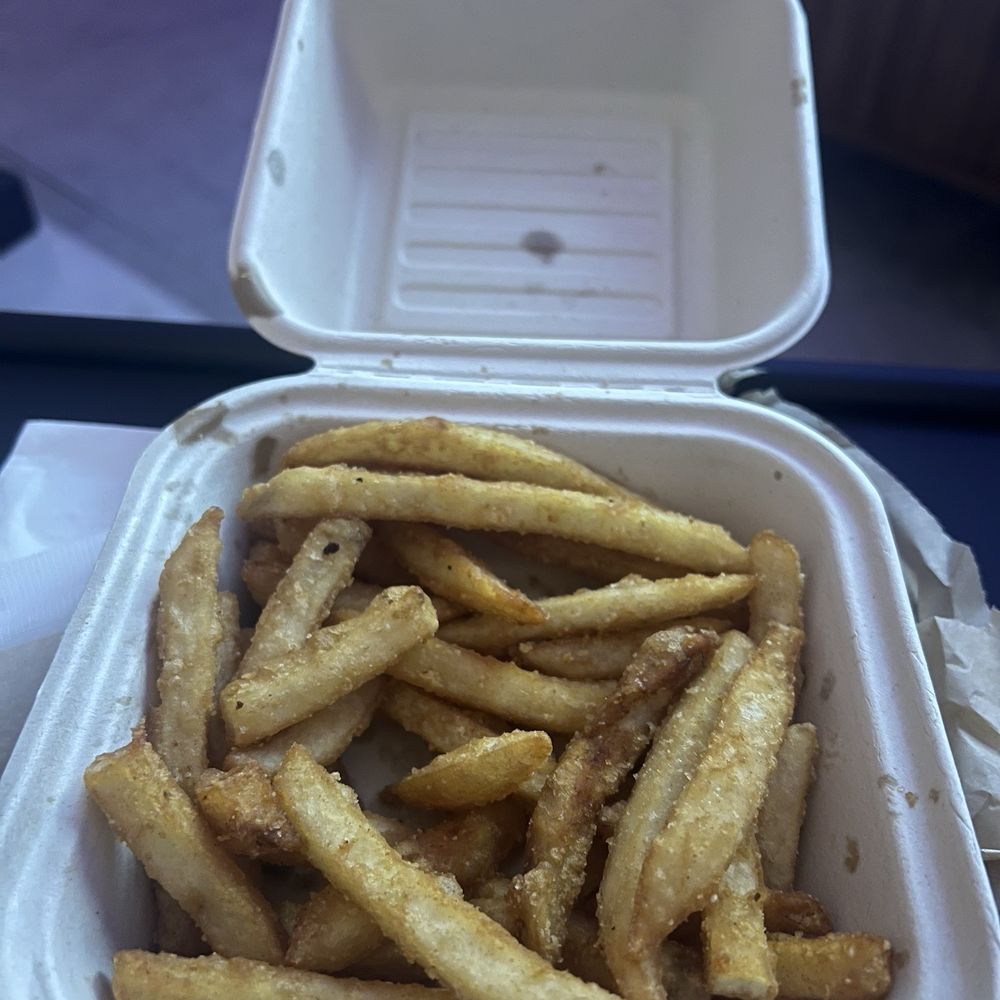 Foghorn Taproom - "Seasoned Fries" - Chicken Wings Near Me - San Francisco, California Foghorn Taproom - "Seasoned Fries" - Chicken Wings Near Me - San Francisco, California
