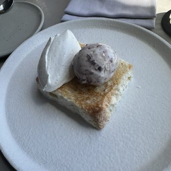 The Ledge - Best dessert - American Near Me - Cabo San Lucas, BCS The Ledge - Best dessert - American Near Me - Cabo San Lucas, BCS