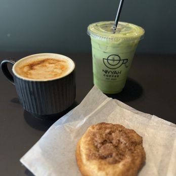 Niyyah Coffee - Crème Brûlée Latte, Strawberry Matcha, Snickerdoodle Crunch Cookie - Coffee & Tea Near Me - Fishers, Indiana