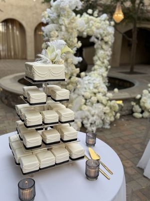 Delight Pastry by null