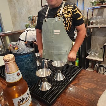 Costa Contemporary Kitchen - Best bartender apple - Peruvian Near Me - Costa Mesa, California Costa Contemporary Kitchen - Best bartender apple - Peruvian Near Me - Costa Mesa, California