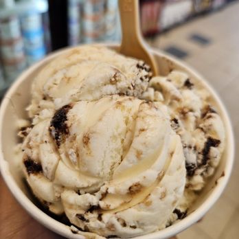 Kawartha Dairy - Ice Cream & Frozen Yogurt Near Me - Uxbridge, Ontario Kawartha Dairy - Ice Cream & Frozen Yogurt Near Me - Uxbridge, Ontario