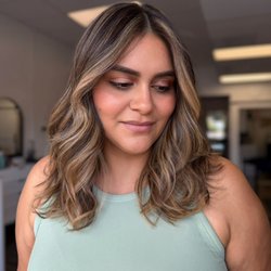 CR Beauty Studio - Hair by Eva