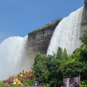 See Sight Tours- Niagara Falls Tours - Cave of the Winds takes you up close and personal with Bridal Veil and American falls... you will get wet! - Tours Near Me - Niagara Falls, Ontario See Sight Tours- Niagara Falls Tours - Cave of the Winds takes you up close and personal with Bridal Veil and American falls... you will get wet! - Tours Near Me - Niagara Falls, Ontario