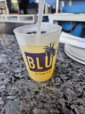 BLU Crabhouse & Raw Bar by null