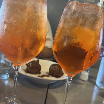 The Franklin Restaurant & Bar - Aperol Spritz - Breakfast & Brunch Near Me - Secaucus, New Jersey The Franklin Restaurant & Bar - Aperol Spritz - Breakfast & Brunch Near Me - Secaucus, New Jersey