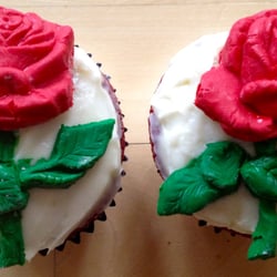Gracie Cakes Bakery - Red Velvet Cupcakes with cream cheese frosting and roses
