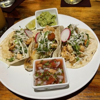 Pink Lobster - Shrimp tacos - Seafood Near Me - Tulum, ROO