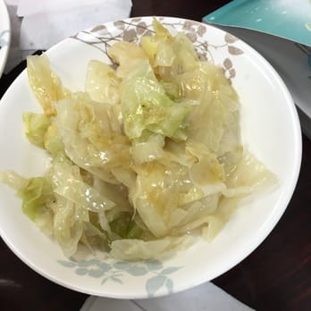 Mama Lee - Free vegetable from the owner because we didn't order any veggie for the toddler :p - Chinese Near Me - Bayside, New York