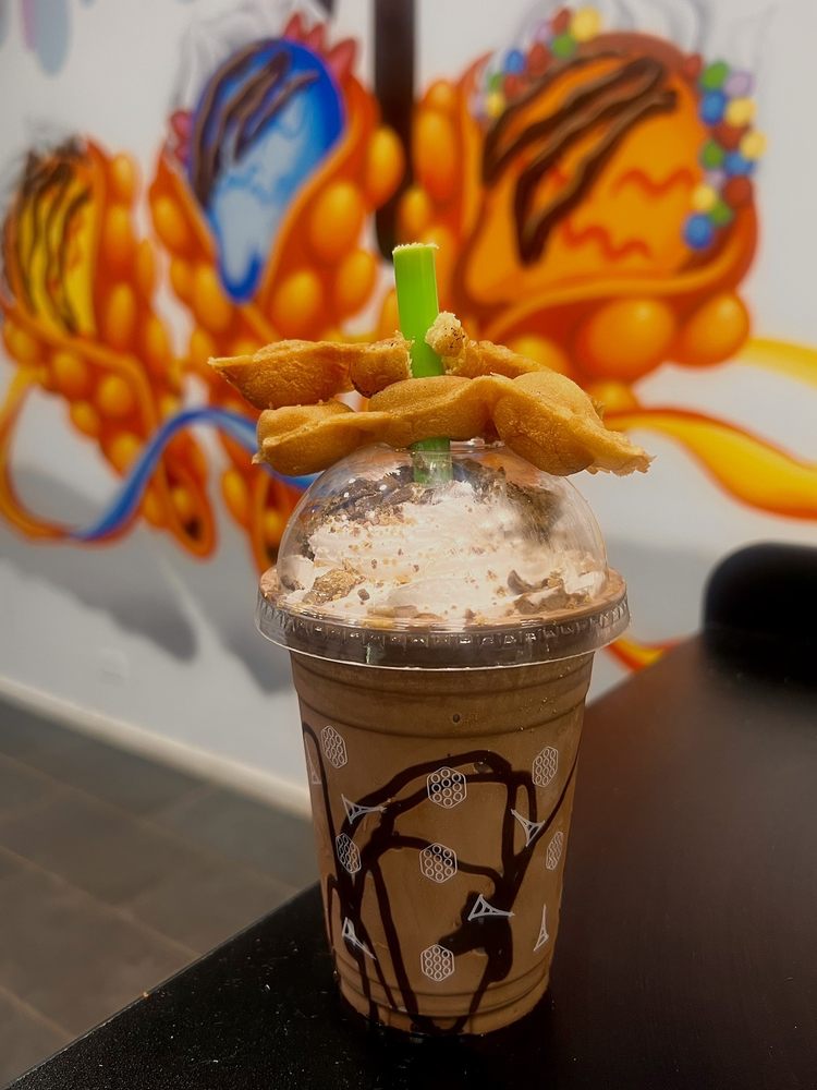 EIFFEL WAFFLE Updated May 2024 1531 N Milwaukee Ave, Chicago