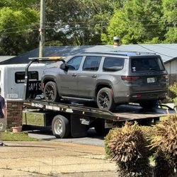 Sandy Sansing Chrysler Dodge Jeep Ram - Our Wagoneer being towed away!