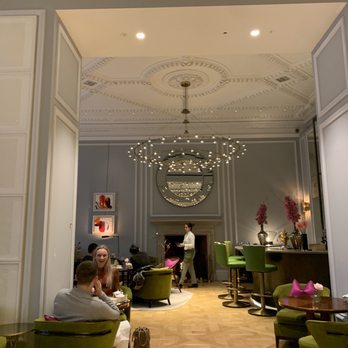 The Rosebery Lounge - Interior - Tea Rooms Near Me - London, XGL The Rosebery Lounge - Interior - Tea Rooms Near Me - London, XGL